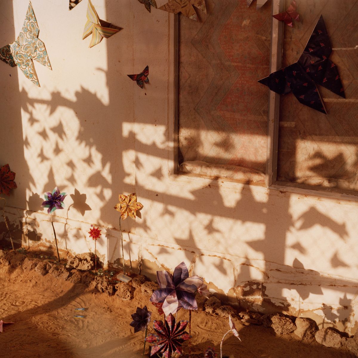 ‘Self-Portrait as Mojave Phone Booth,’ a poem by Sara Borjas
