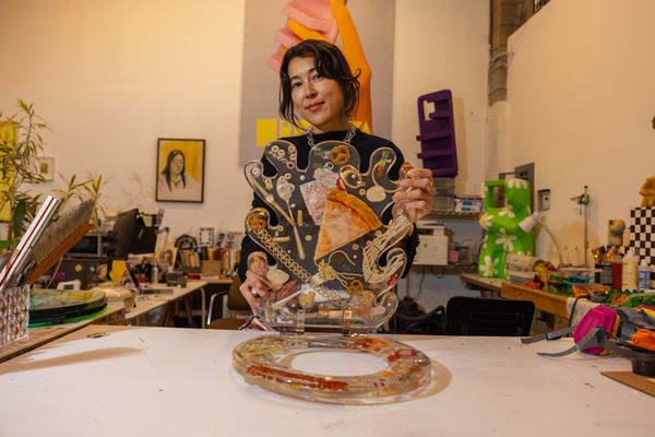Your toilet seat doesn’t have to look boring. Bailey Hikawa’s designing ones with pizza slices and pearl necklaces
